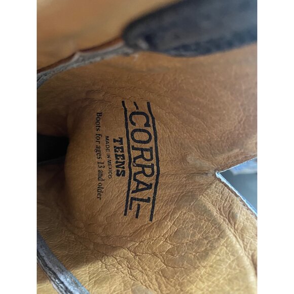 Corral Teen Girls Distessed Cross & Wing Cowboy Boots Youth Size 4.5 Women's 6.5 - Picture 13 of 13